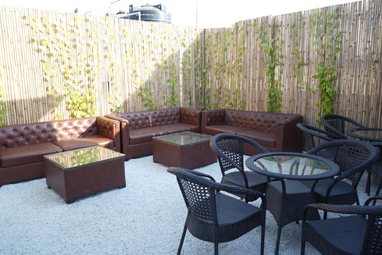 Fabhotel Sky Land Delhi  Exterior foto